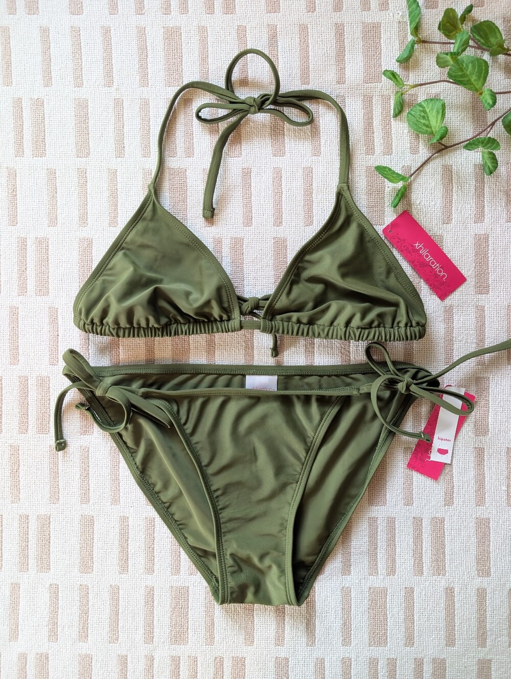 xhilaration | Medium | NWT | Triangle Hipster Tie Bikini
